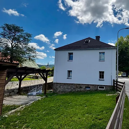 Sloneczny Z Sauna I Tarasem Nad Rzeka Apartamento Lądek-Zdrój